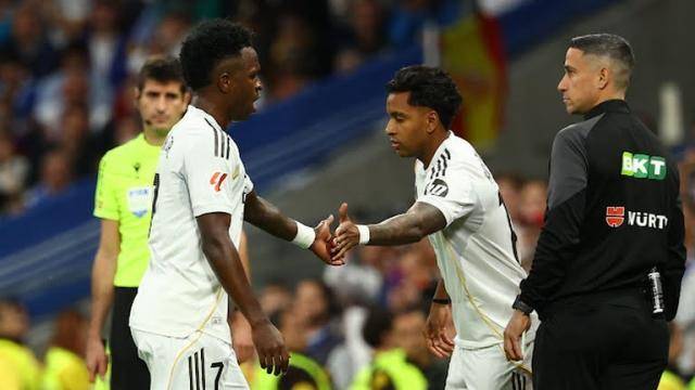 九游 -包含新疆广汇迎意大利杯关键赛；加时末段更衣室发声；更衣室稳定；纪律约束更严格的词条